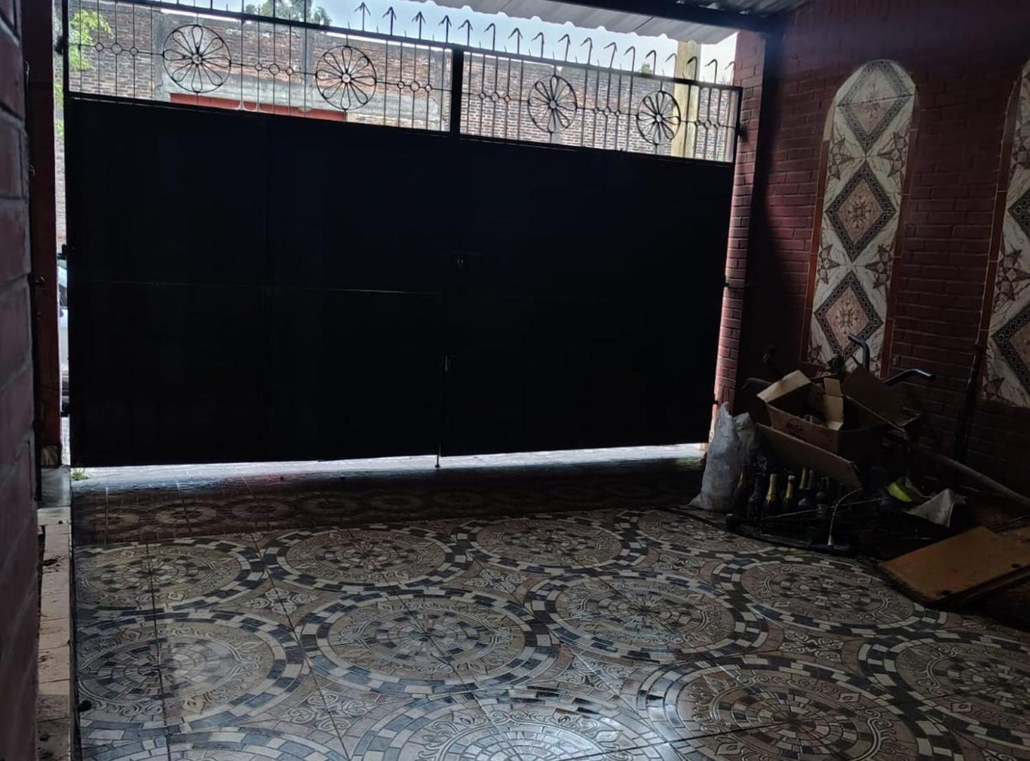 Foto de VENTA CASA 5 DORM-PARA USO COMERCIAL O RESIDENSIAL, imagen 4