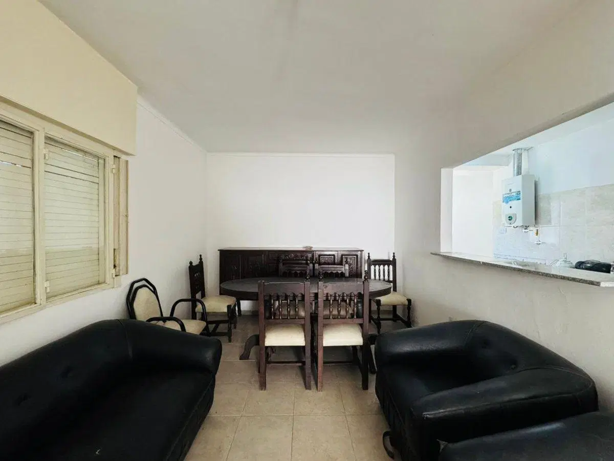 VENTA CASA YERBA BUENA 4 DORMITORIOS 4