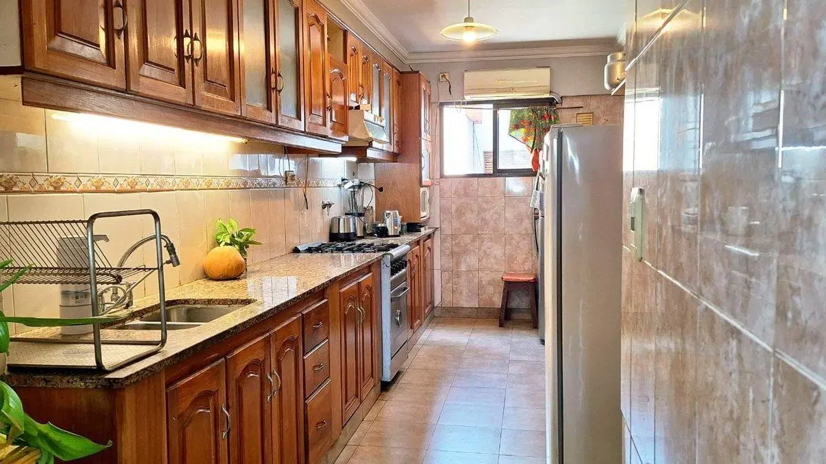 VENTA DEPARTAMENTO 4 DORM C/ COCHERA 5