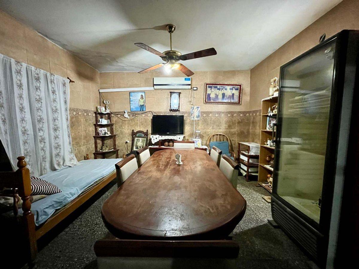Foto de VENTA CASA CON LOCAL COMERCIAL, imagen 4