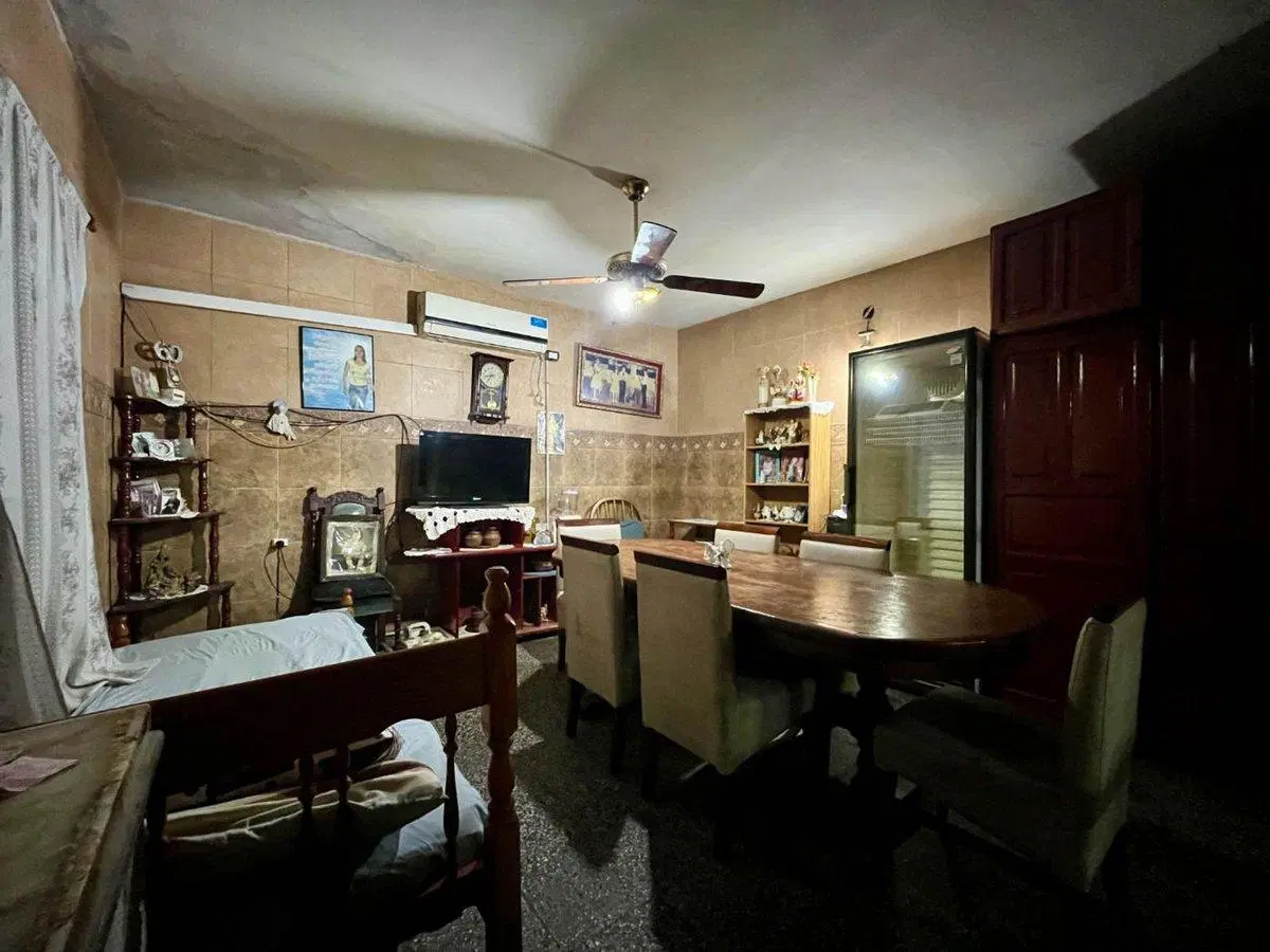 VENTA CASA CON LOCAL COMERCIAL 2