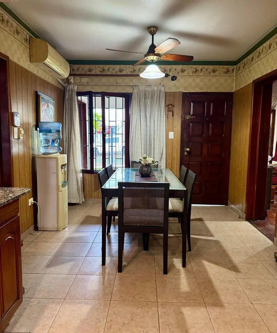 VENTA CASA ESQUINA BARRIO JARDIN 3