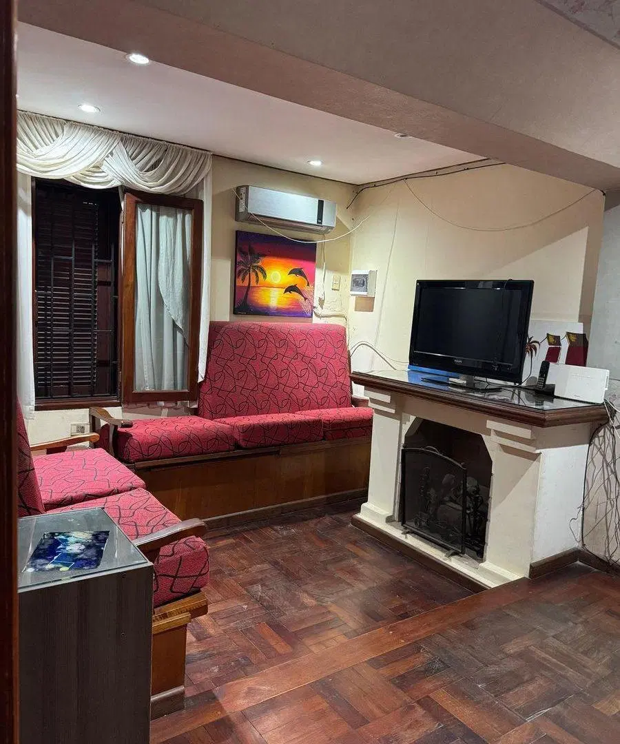 VENTA CASA ESQUINA BARRIO JARDIN 4