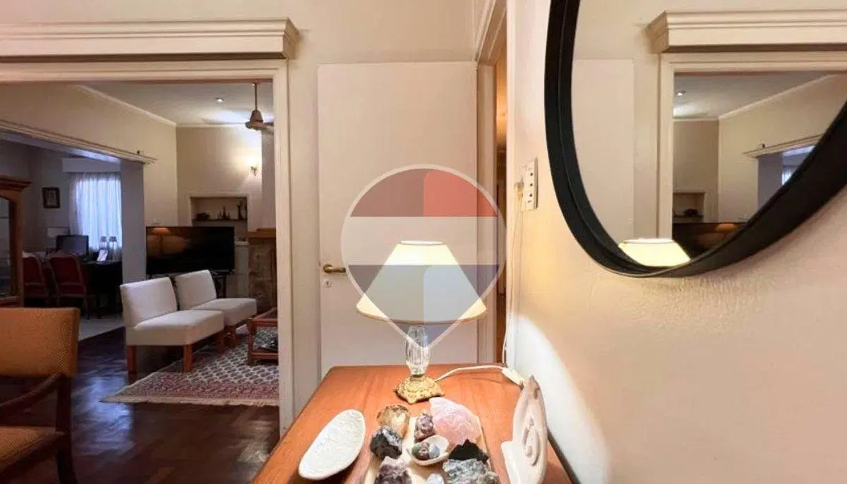 VENTA  CASA SOBRE AVENIDA MATE DE LUNA 3