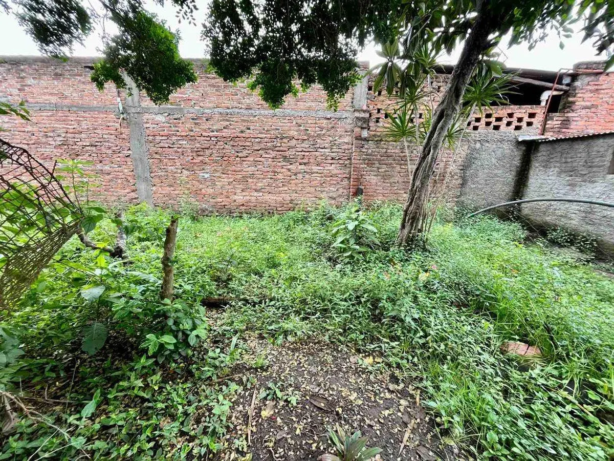 VENTA CASA A REFACCIONAR EN CIUDADELA 5