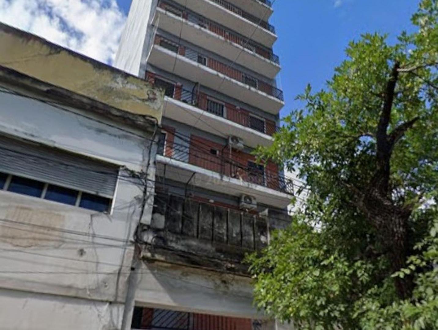 VENTA MONOAMBIENTE BOLIVAR 800