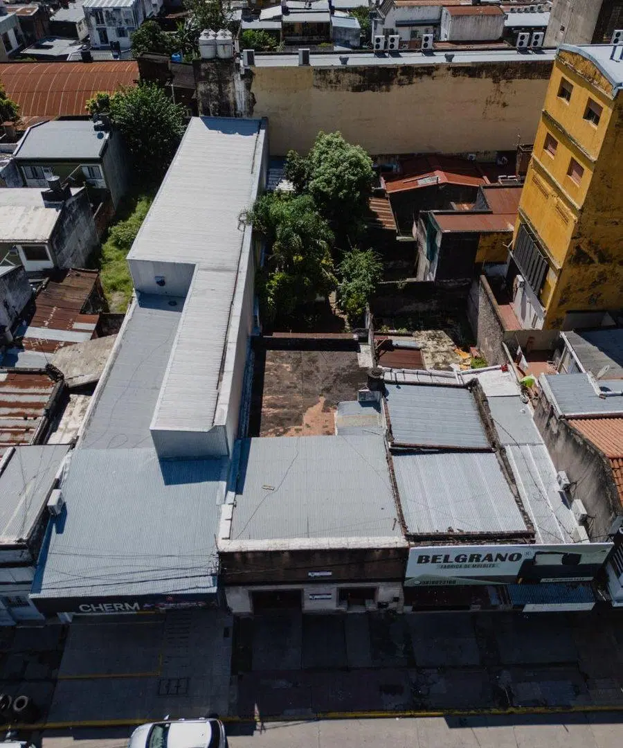 VENTA LOTE 680m2 (16*42)FOT=3 AV MATE DE LUNA 2915 3