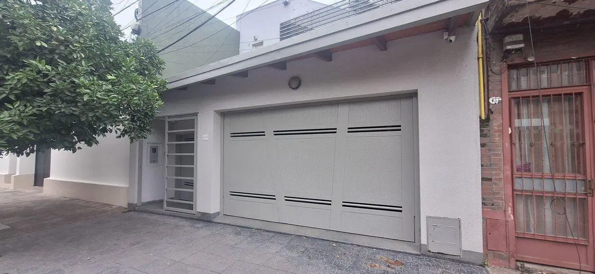 VENTA CASA PREMIUM 4 DORM BARRIO SUR C/RENTA 3