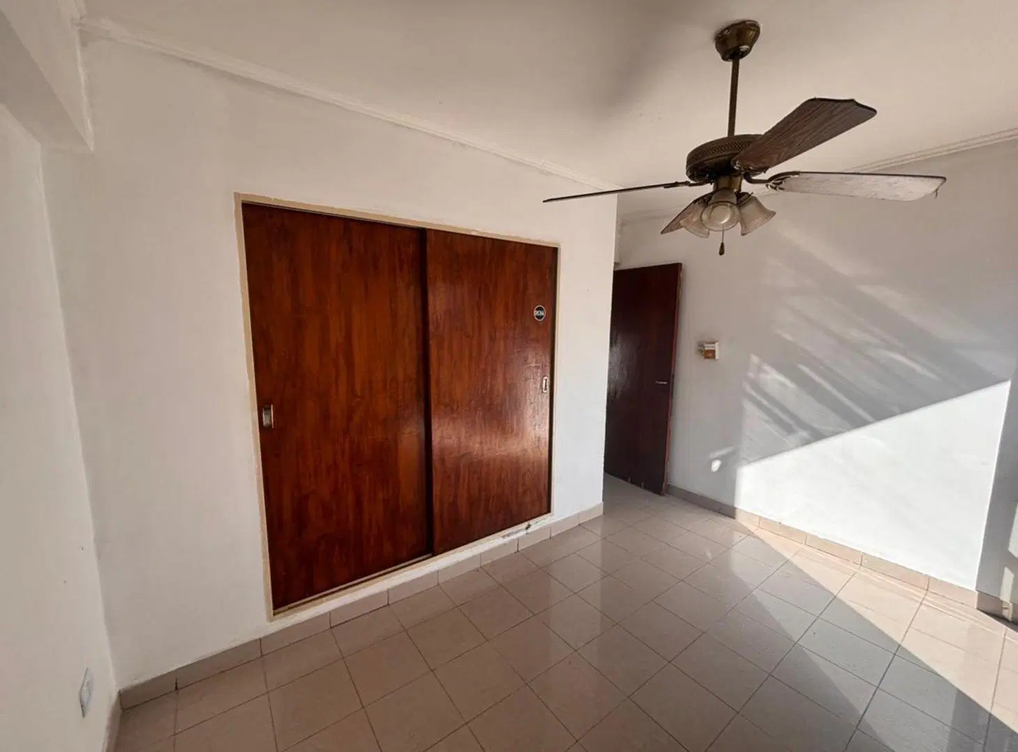 VENDO DEPTO 3 DORMITORIOS BARRIO NORTE 2