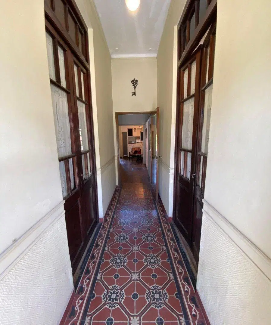 VENTA CASA 3 DORMITORIOS - VIAMONTE 1.200 3