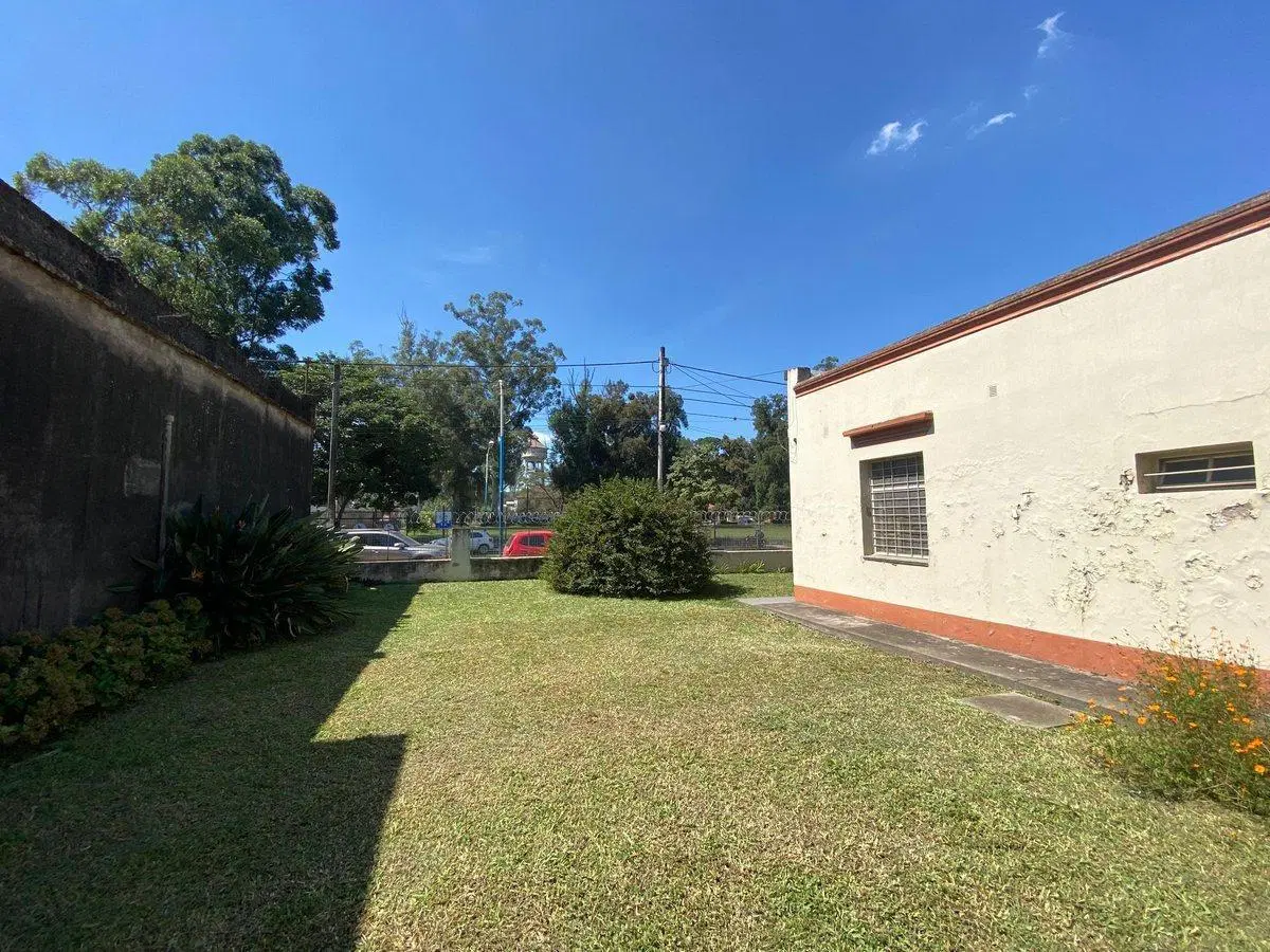 VENTA TERRENO  VIAMONTE 1.200 (300 M2) 2