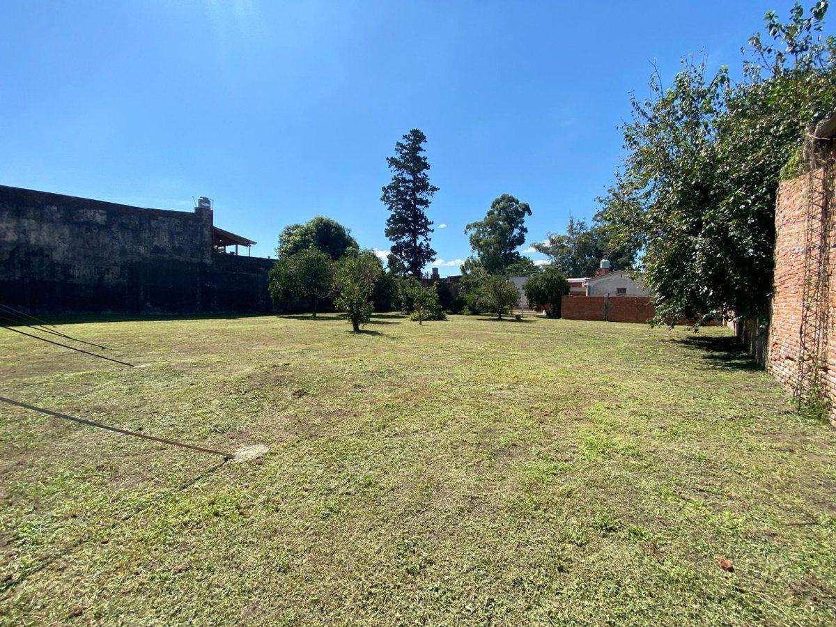 VENTA TERRENO 900 M2 - A 3 CUADRAS AV BELGRANO 2.9