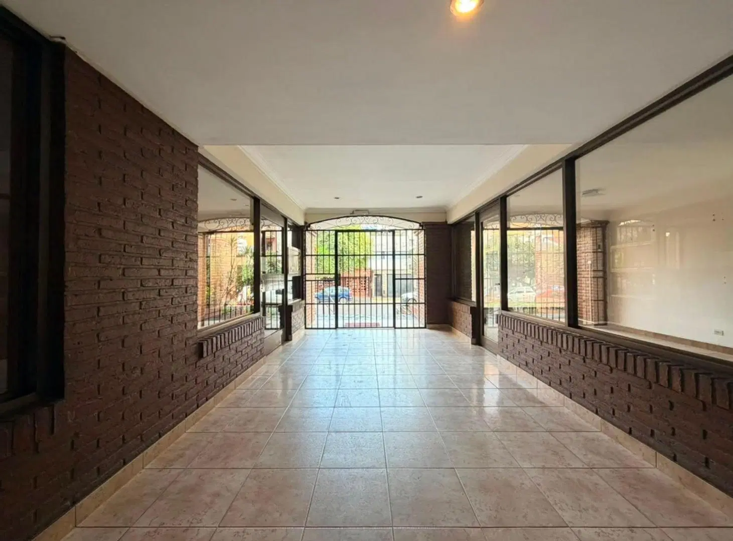 VENTA DEPARTAMENTO 3 DORMITORIOS BARRIO NORTE 2