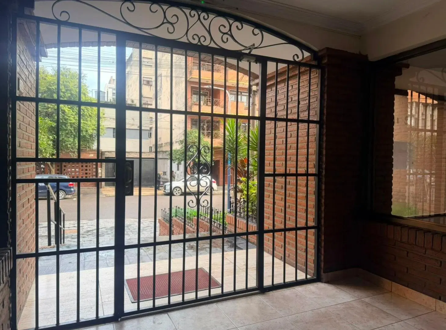 VENTA DEPARTAMENTO 3 DORMITORIOS BARRIO NORTE 3