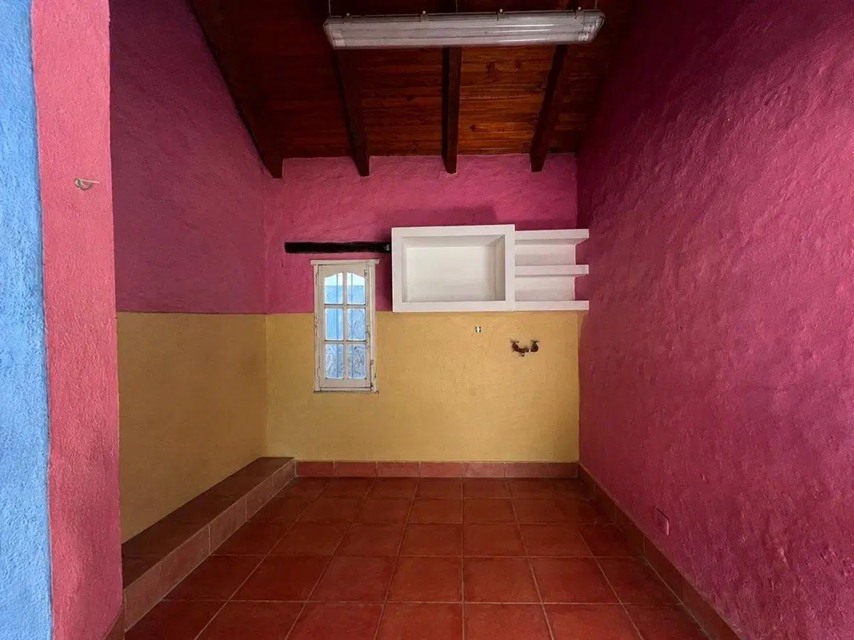 LOCAL COMERCIAL EN ALQUILER YERBA BUENA 2