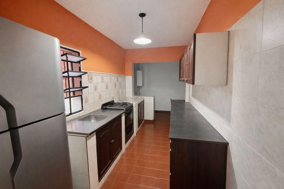 Foto de VENTA CASA 3 DORMITORIOS ZONA AV AMERICA, imagen 5