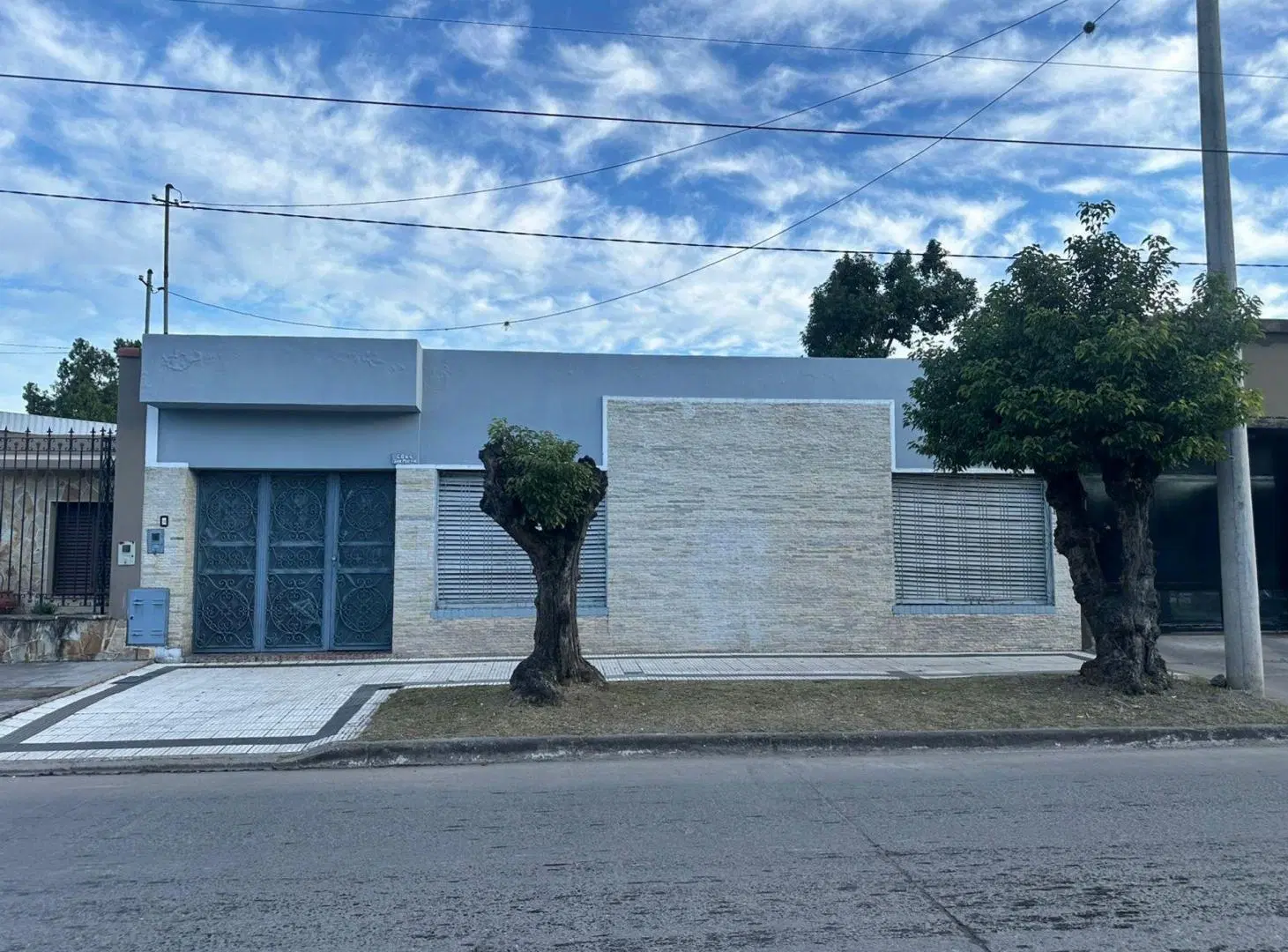 Venta casa 4 dormitorios zona parque Guillermina 5