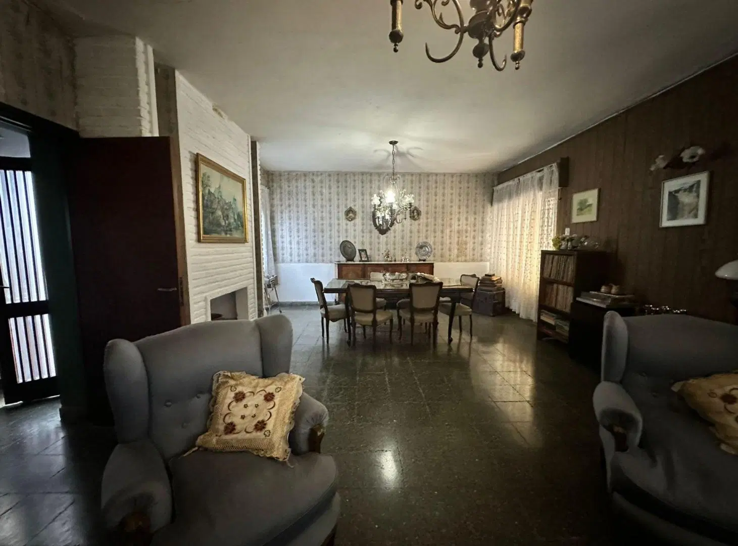 Venta casa 4 dormitorios zona parque Guillermina 4