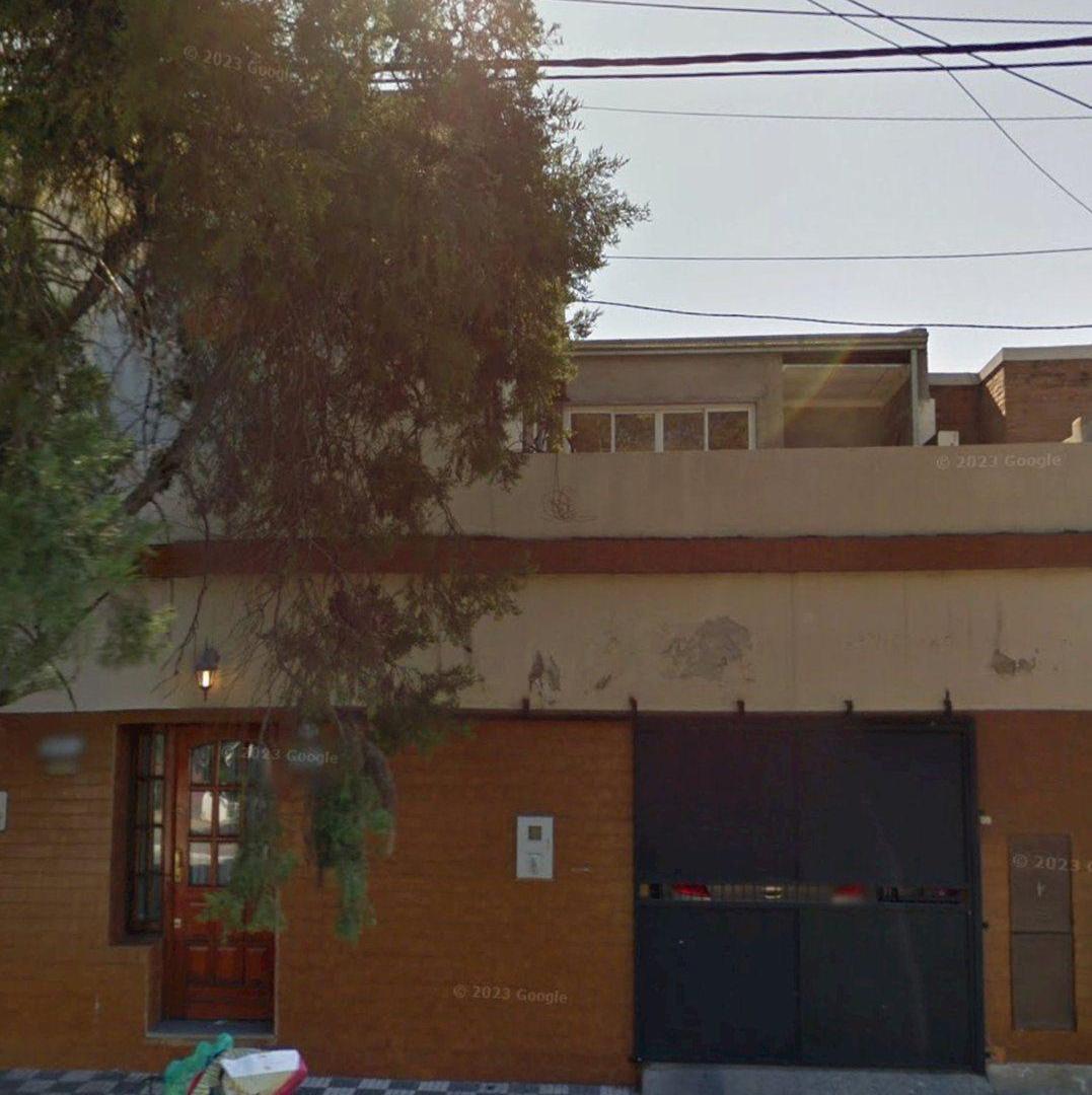 Foto de VENTA CASA A RECICLAR ZONA NORTE, imagen 1