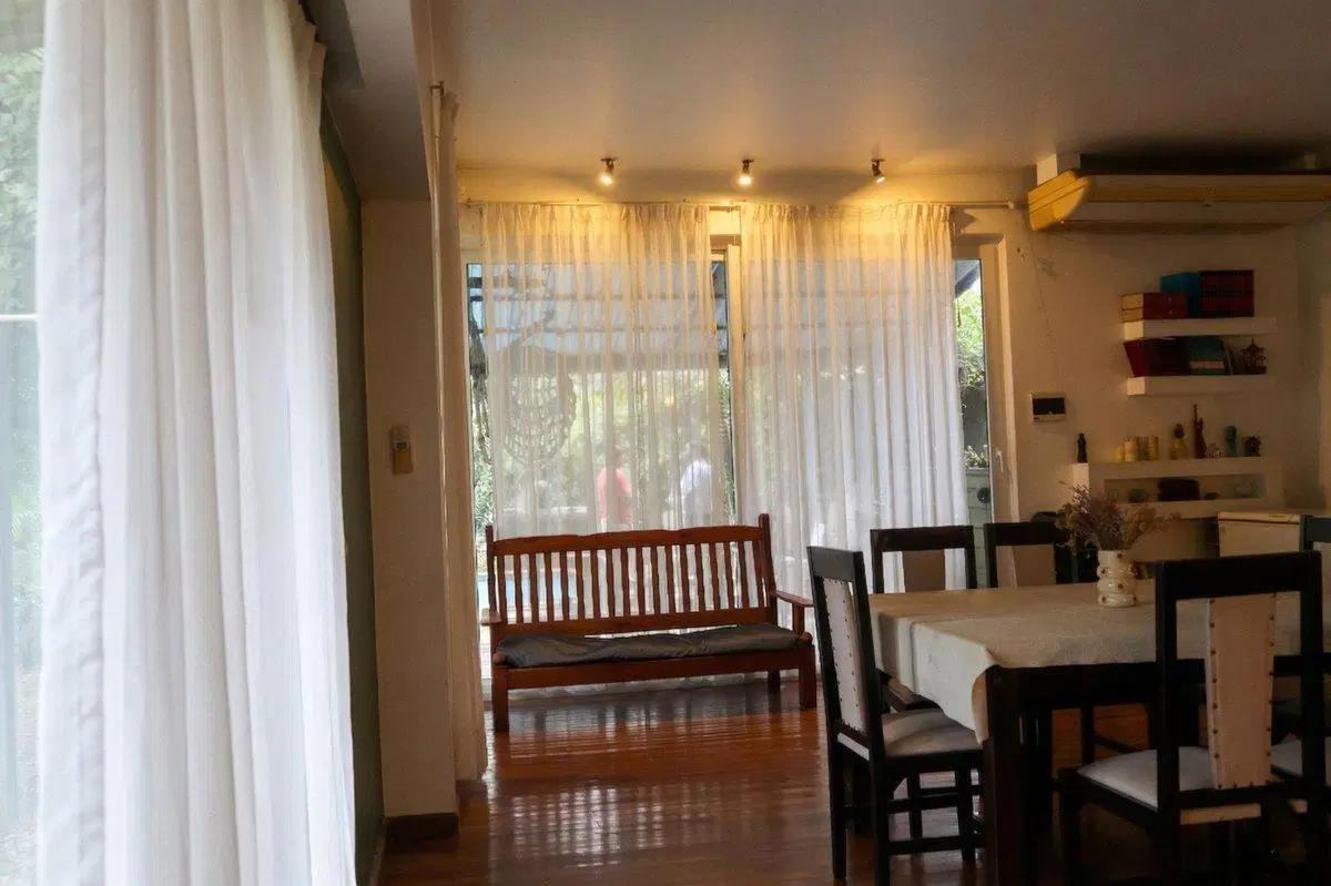 VENTA CASA EN YERBA BUENA- 4 DORM- 3 BAÑOS- PILETA 3