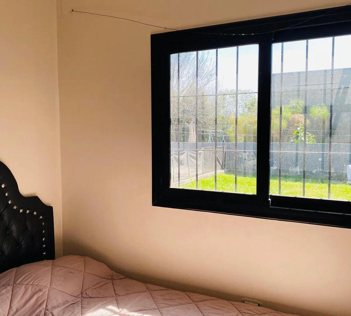 VENTA CASA EN 3 DORM C/PILETA - ZONA YUNGAS 8