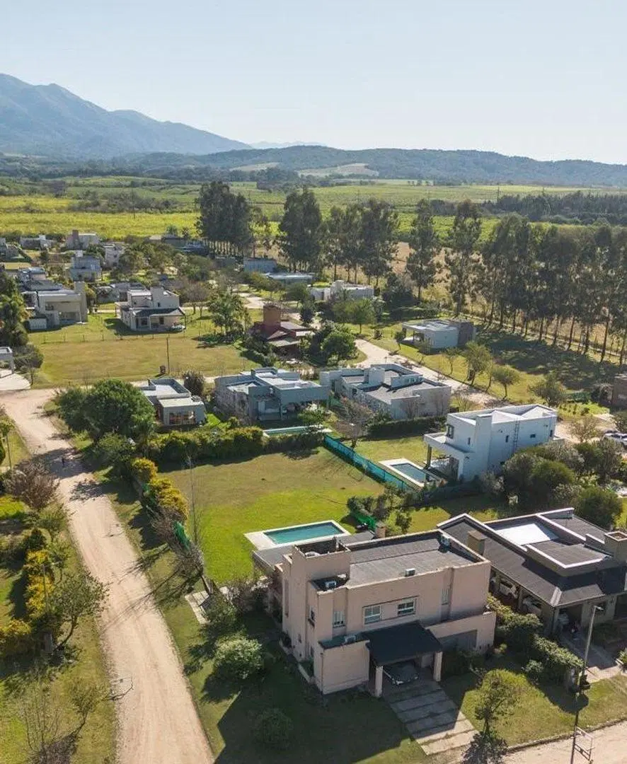 CASA EN VENTA EN COUNTRY LA HERENCIA APTA CRÉDITO 3
