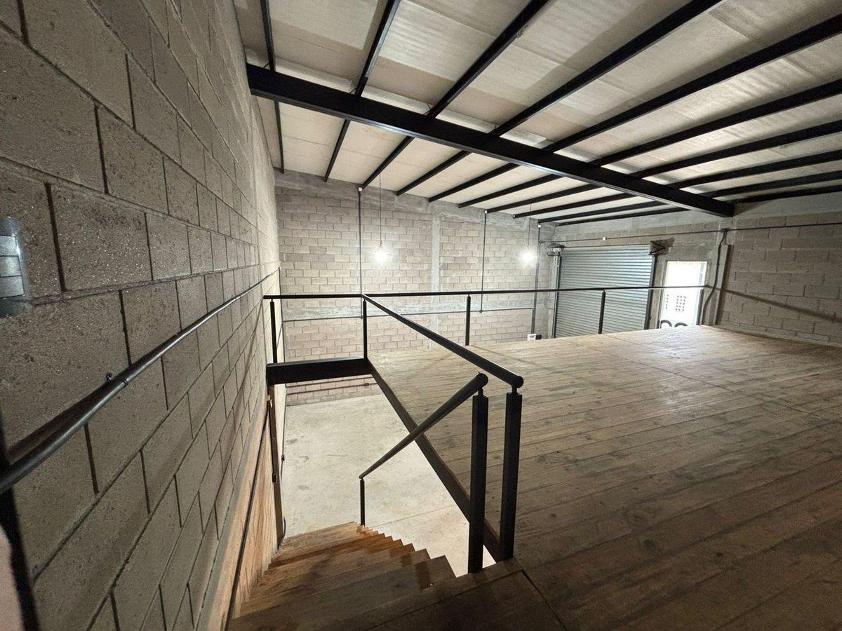 Foto de DEPOSITO EN VENTA EN POZO 145 MT2, imagen 5