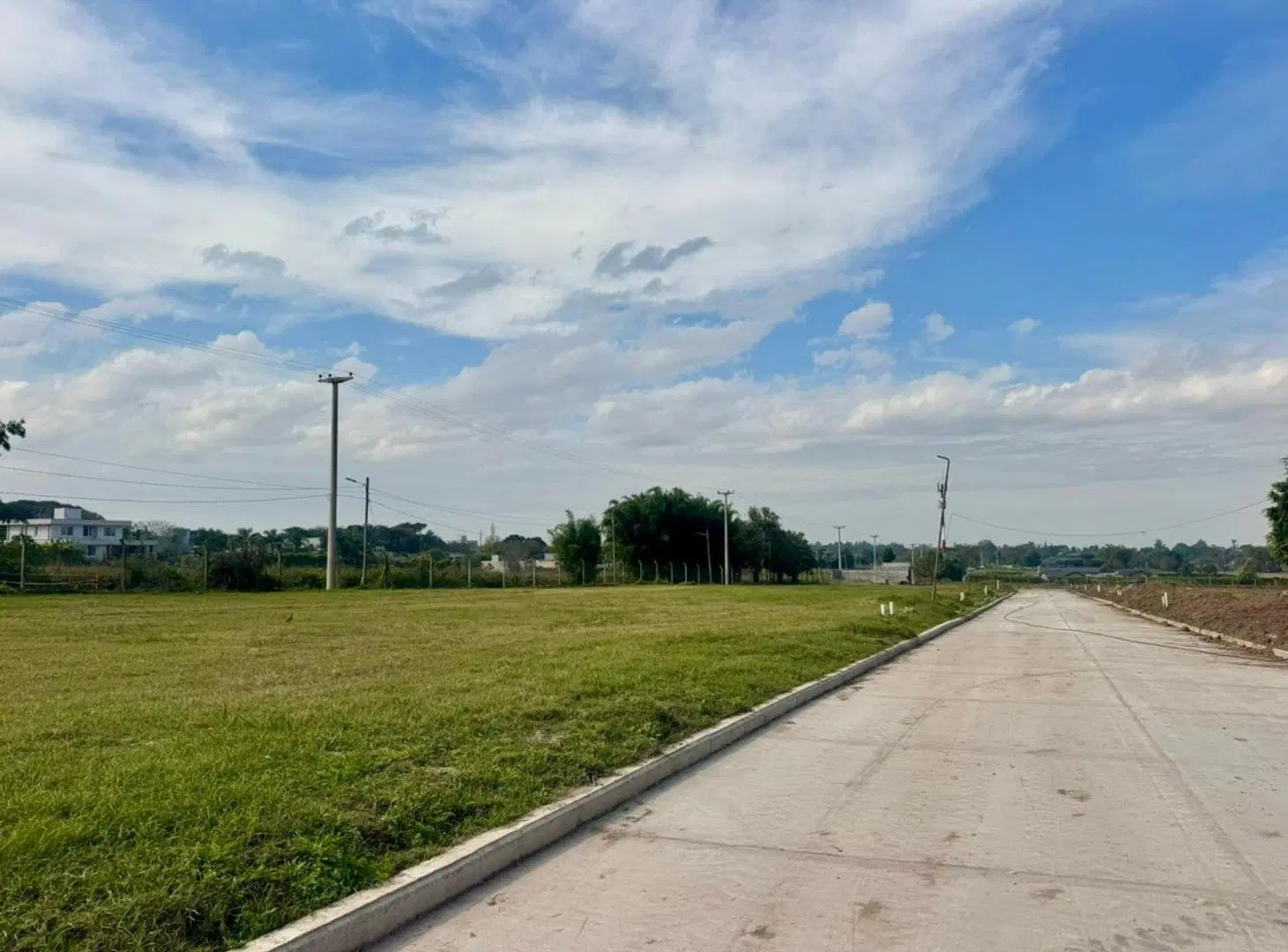 OPORTUNIDAD VENTA LOTE 430 M2 AYRES DE YERBA BUENA 8