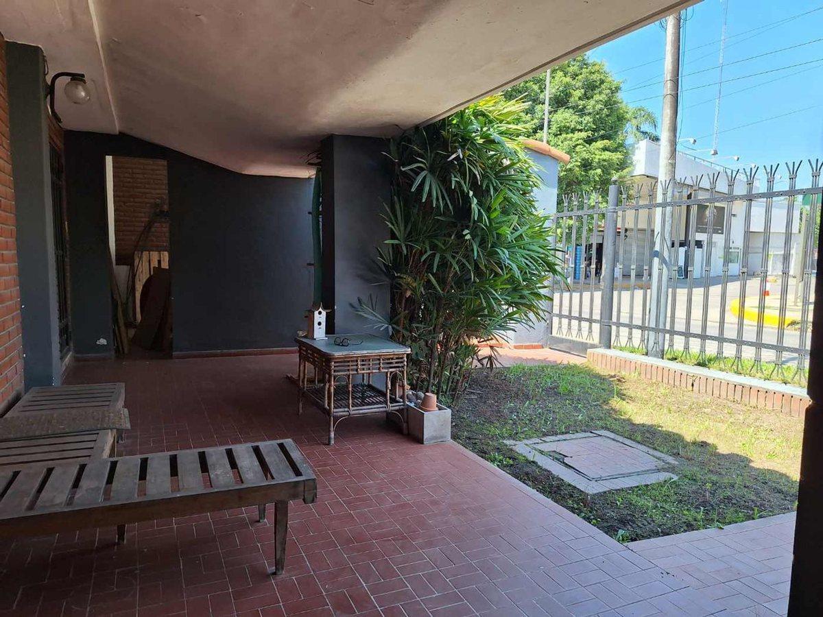Foto de Venta Casa Yerba Buena Zona Municipalidad. 5 dorm., imagen 5