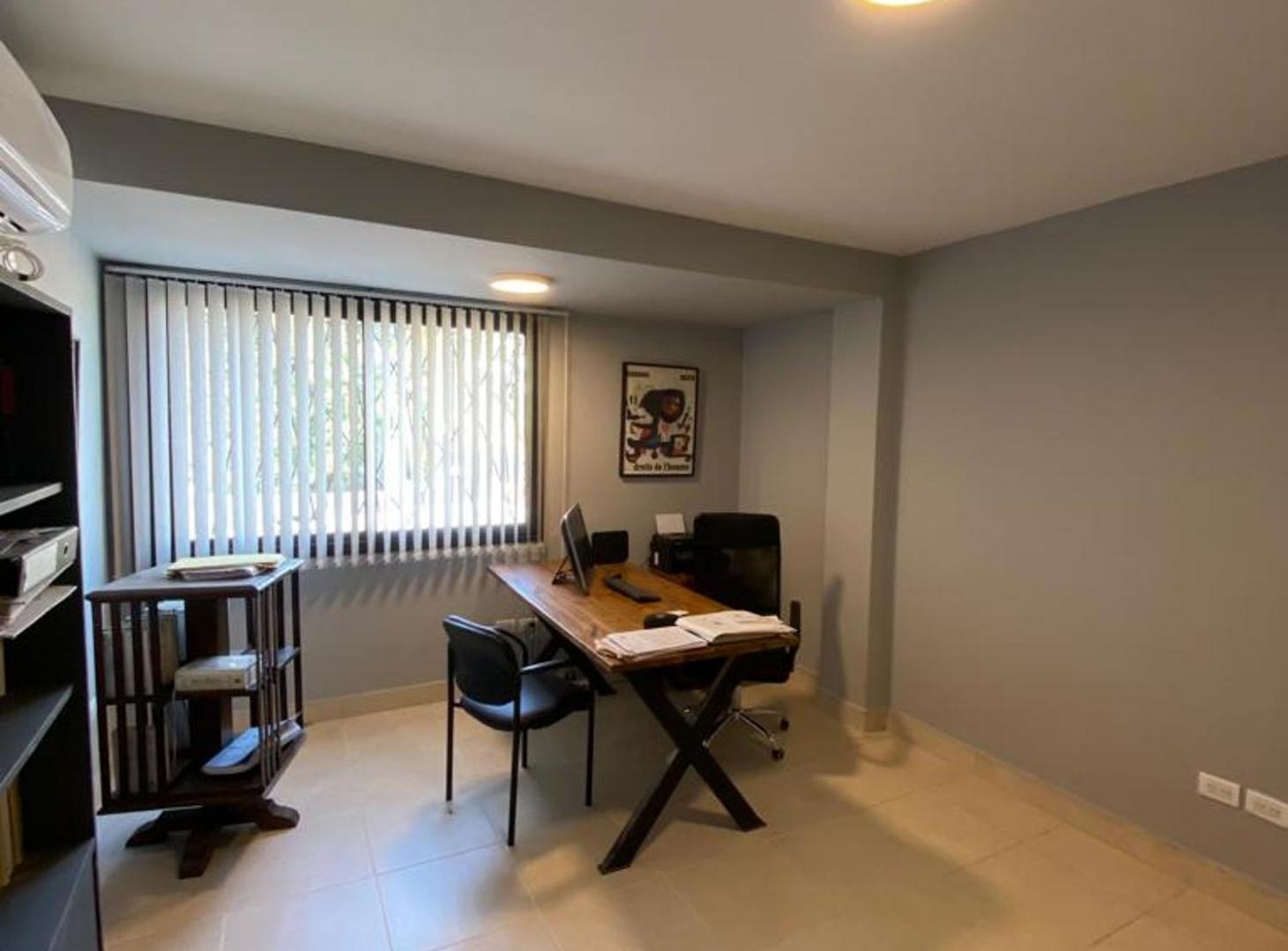 Foto de ALQUILER OFICINA 20m2 CASCO VIEJO YERBA BUENA, imagen 5