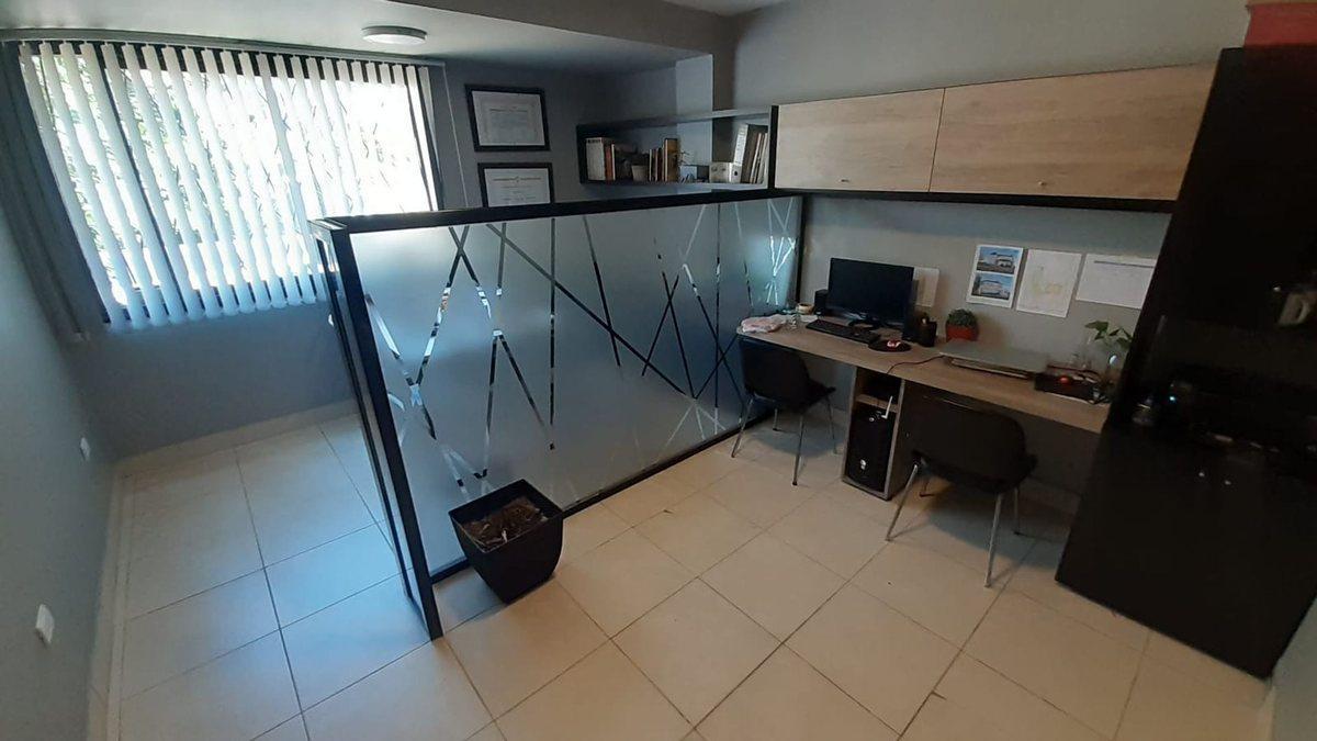 Foto de ALQUILER OFICINA 20m2 CASCO VIEJO YERBA BUENA, imagen 1