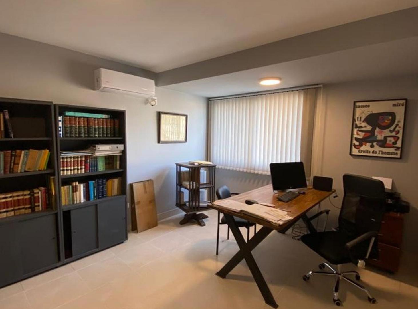 Foto de ALQUILER OFICINA 20m2 CASCO VIEJO YERBA BUENA, imagen 4