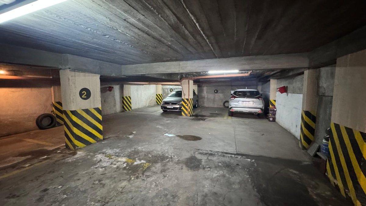 Foto de VENTA COCHERA CÉNTRICA EXCELENTE INVERSIÓN, imagen 3