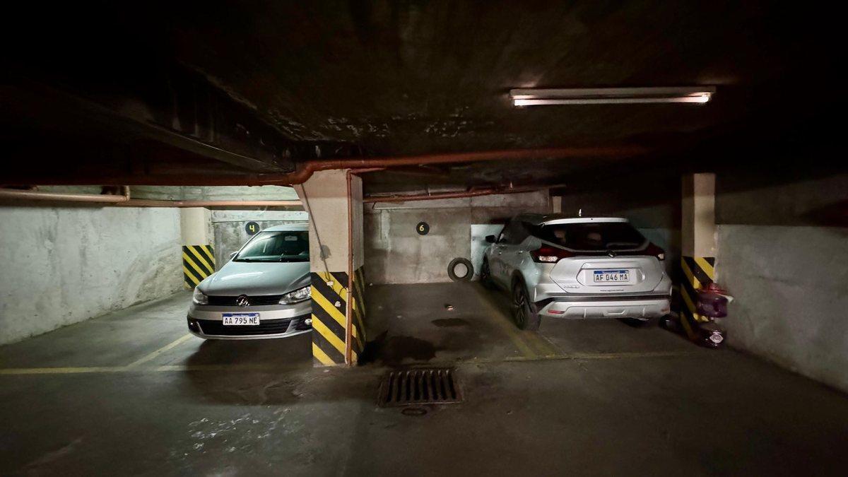 Foto de VENTA COCHERA CÉNTRICA EXCELENTE INVERSIÓN, imagen 1