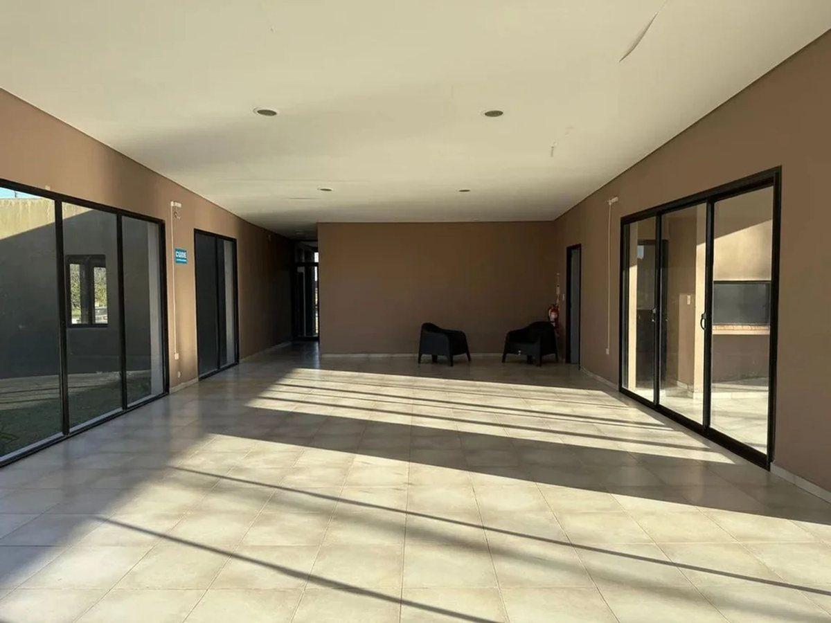 Foto de VENTA TERRENO CENTRAL COUNTRY PORTAL DEL SOL, imagen 4