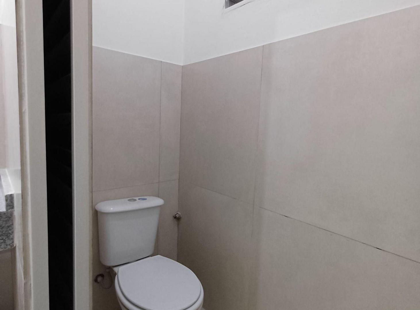 Foto de Alquiler local Com. A estrenar - zona Pleta Mitre, imagen 4