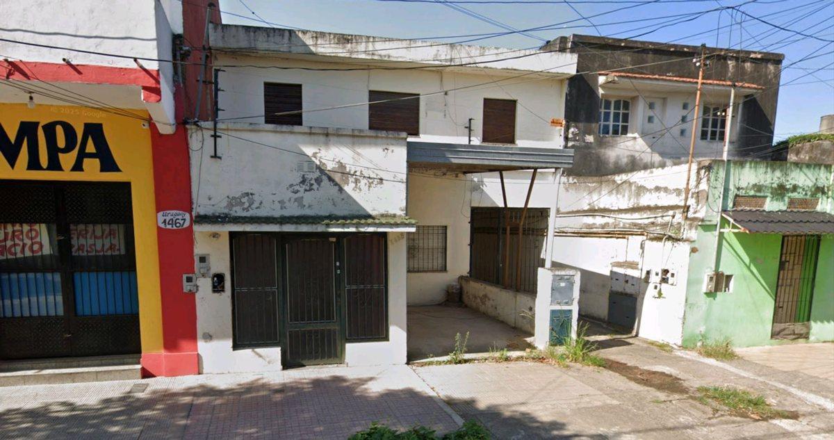 Foto de A RECICLAR CASA CON COCHERA - ZONA PZLETA. MITRE, imagen 5