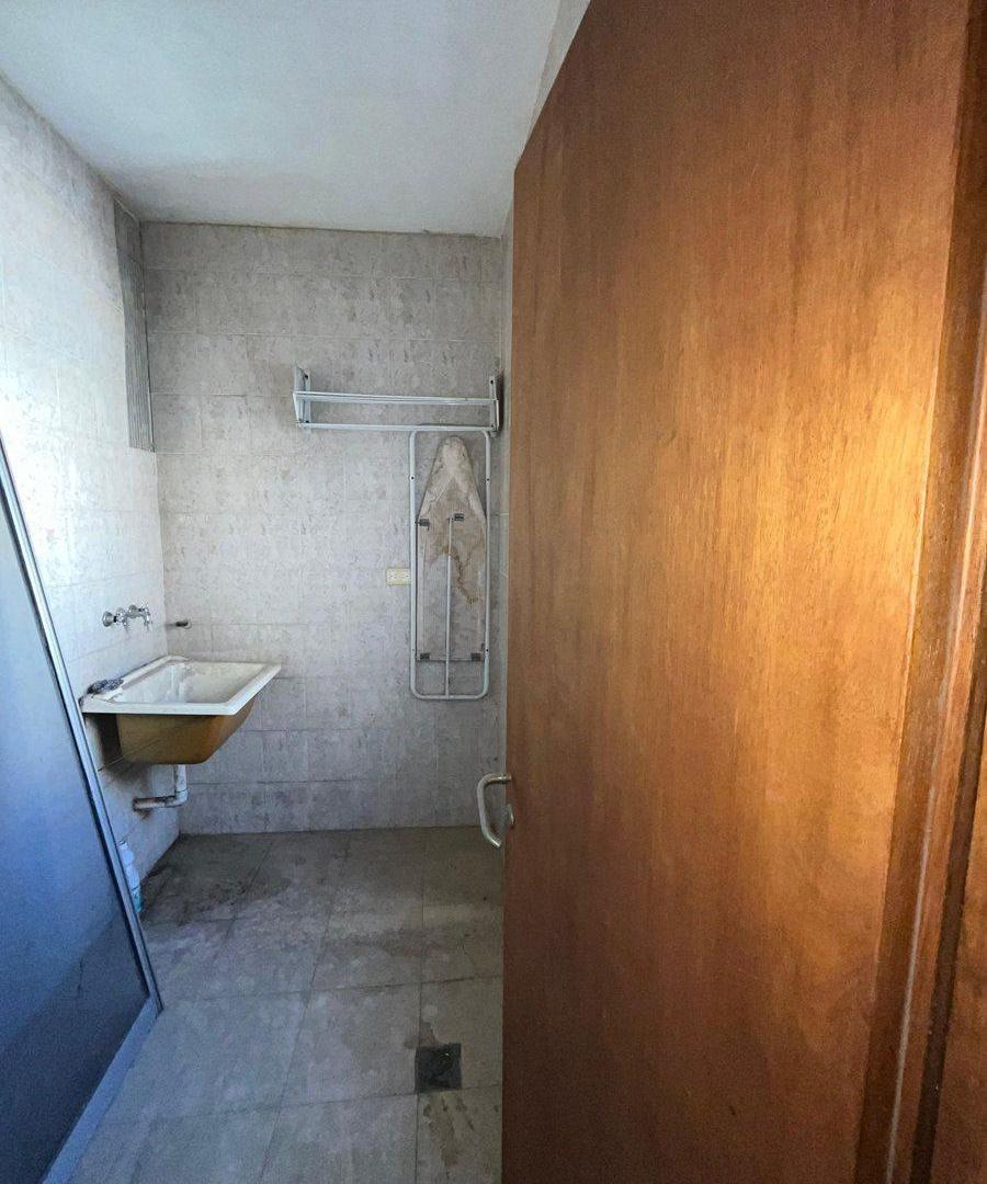 Foto de SE VENDE PROPIEDAD A REFACCIONAR 544M2 -VILLA ALEM, imagen 4