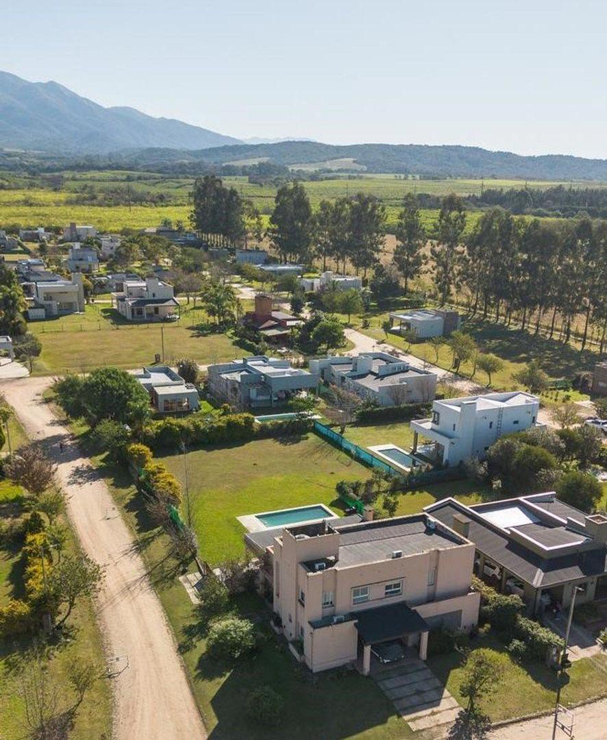 Foto de CASA EN VENTA EN COUNTRY LA HERENCIA APTA CRÉDITO, imagen 2