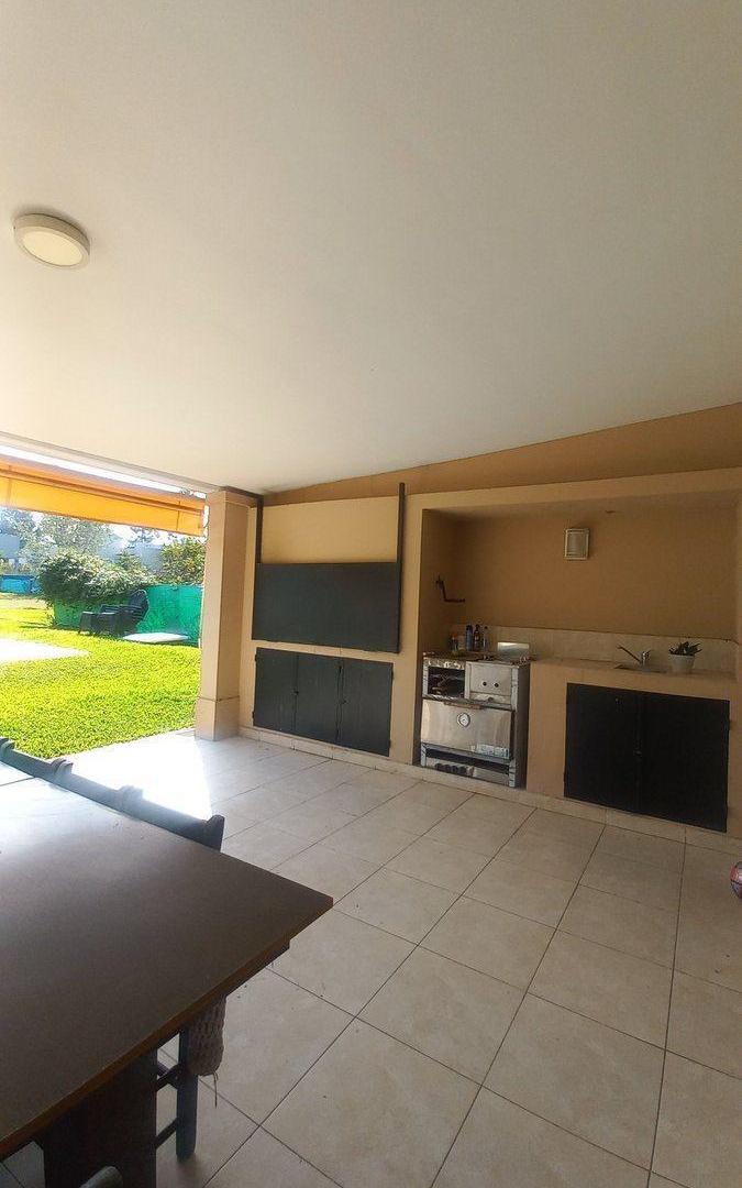 Foto de CASA EN VENTA EN COUNTRY LA HERENCIA APTA CRÉDITO, imagen 3
