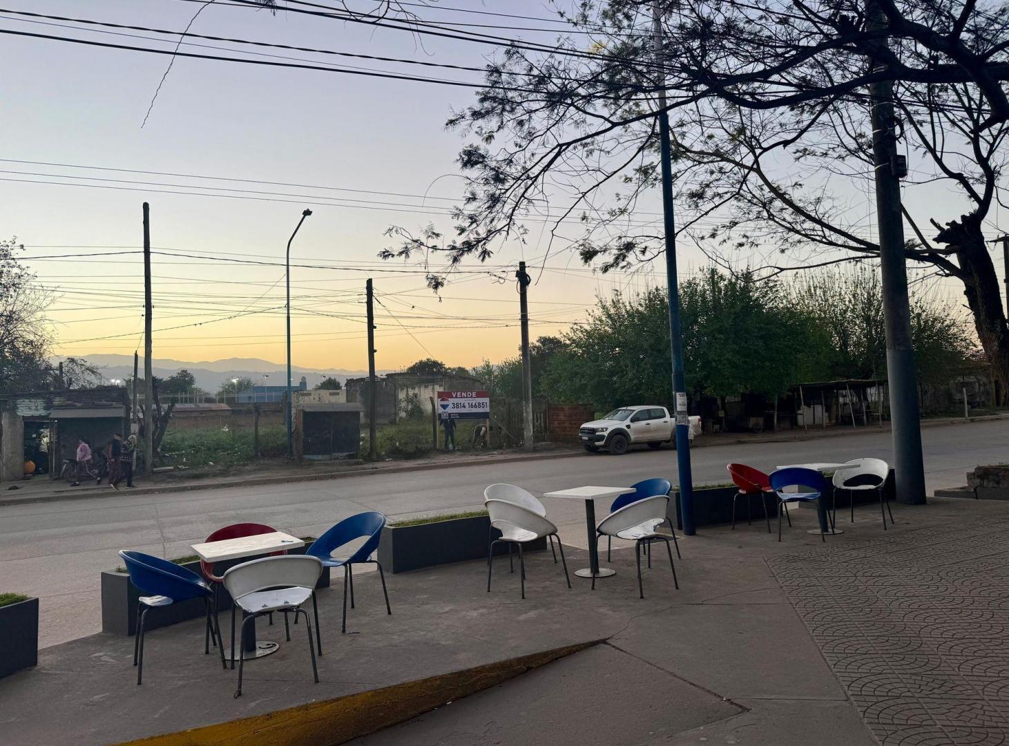 Foto de VENTA TERRENO SOBRE AVENIDA, imagen 4