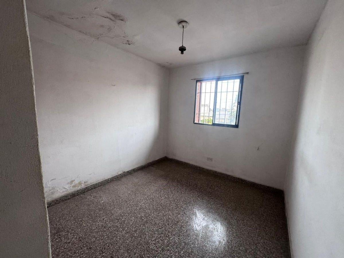 Foto de VENTA DUPLEX TAFI VIEJO BARRIO PROSPERO MENA, imagen 3