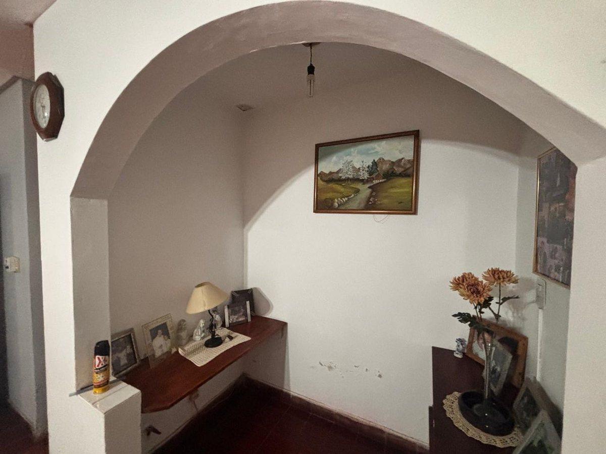 Foto de VENTA CASA 3 DORMITORIOS ZONA AV AMERICA, imagen 4