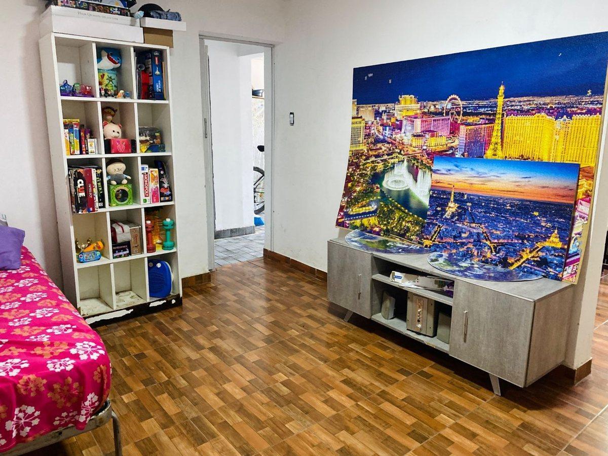 Foto de CASA A LA VENTA Bº MARTI COLL YERBA BUENA, imagen 4
