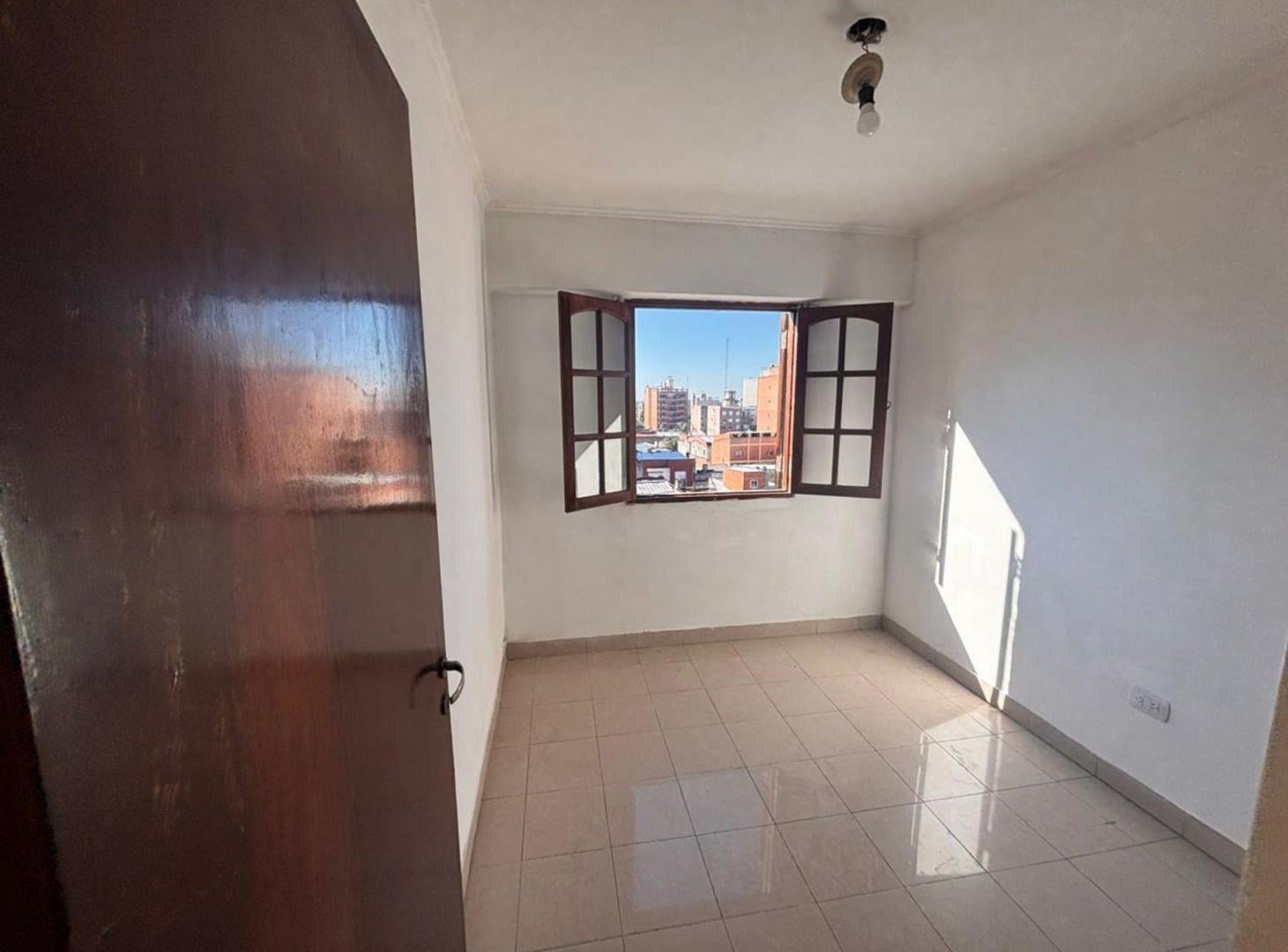 Foto de VENDO DEPTO 3 DORMITORIOS BARRIO NORTE, imagen 3