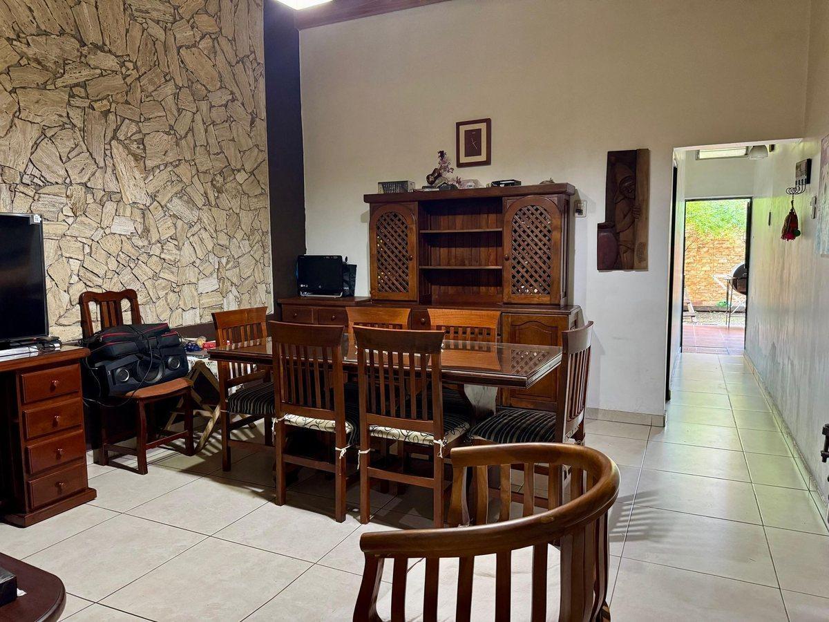 Foto de VENTA SAN LORENZO Y AV. ALEM, imagen 4
