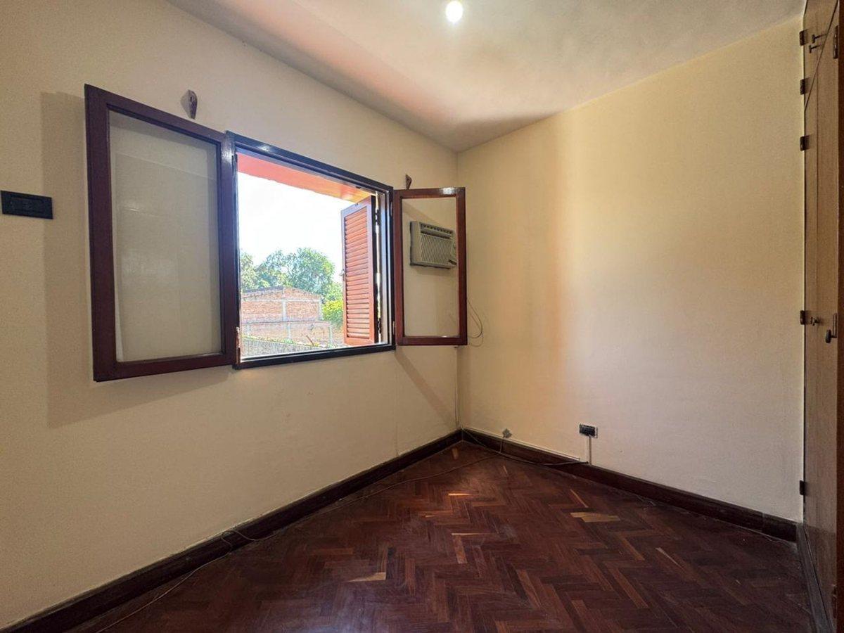 Foto de VENTA CASA 3 DORMITORIOS -AV. ADOLFO DE LA VEGA 50, imagen 5