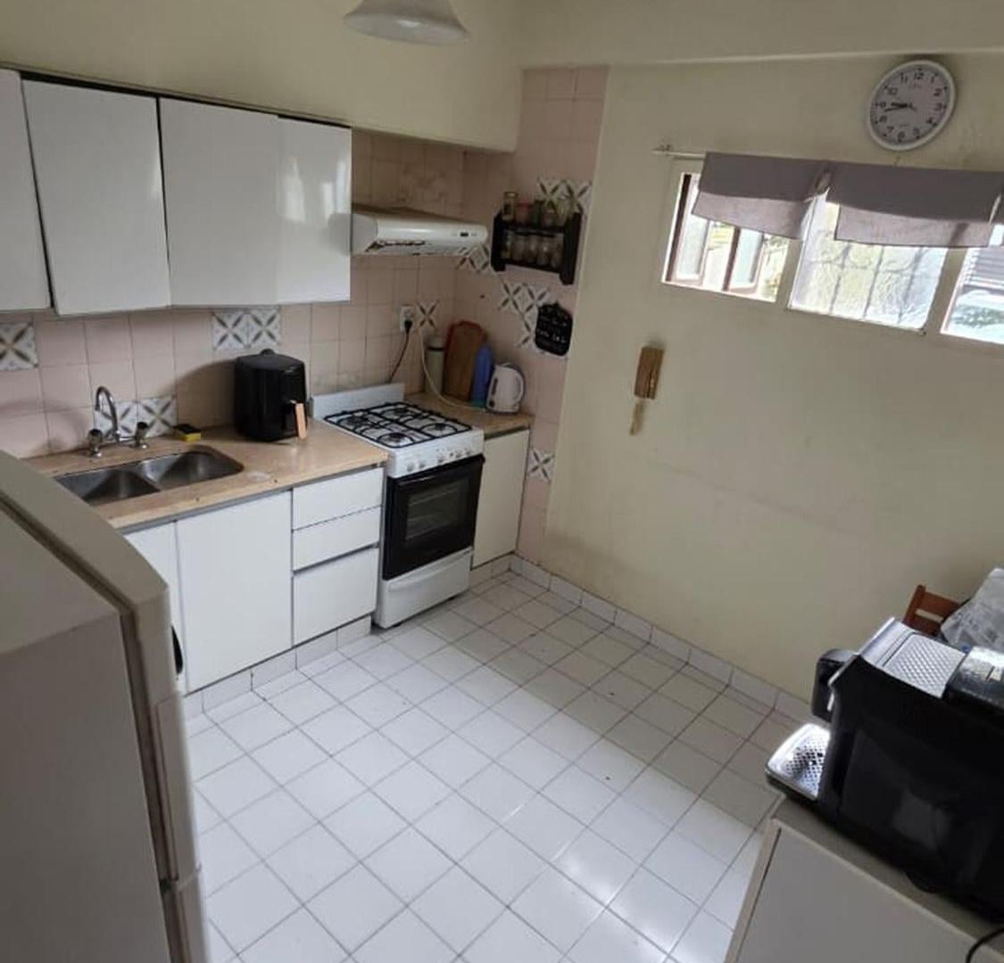 Foto de VENTA DE PH - 3 DORM - BARRIO CIUDADELA, imagen 3