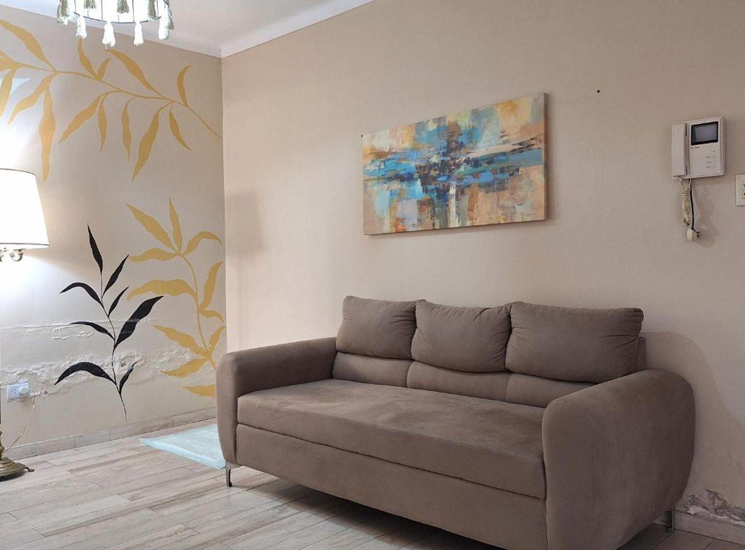 Foto de CASA EN VENTA CON PILETA Y LOCALES EN AV ROCA, imagen 5