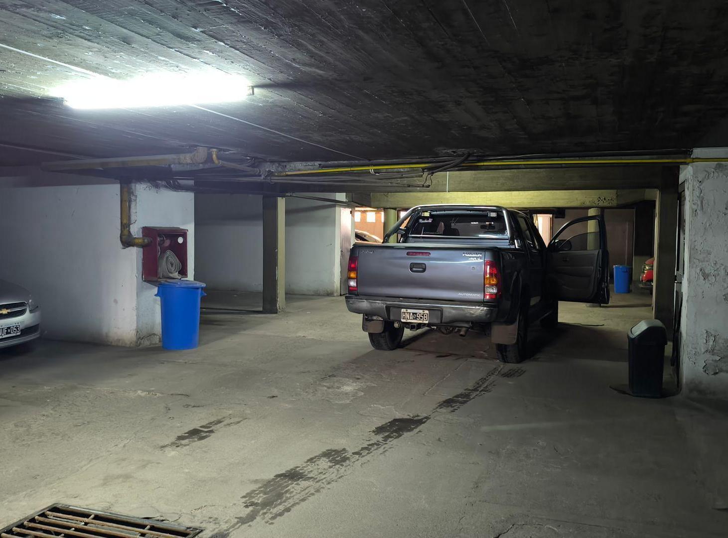 Foto de VENTA de Cochera + Depósito en Barrio Sur., imagen 5